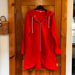 Long knee length, cherry, red tapered hooded sweatshirt, XL